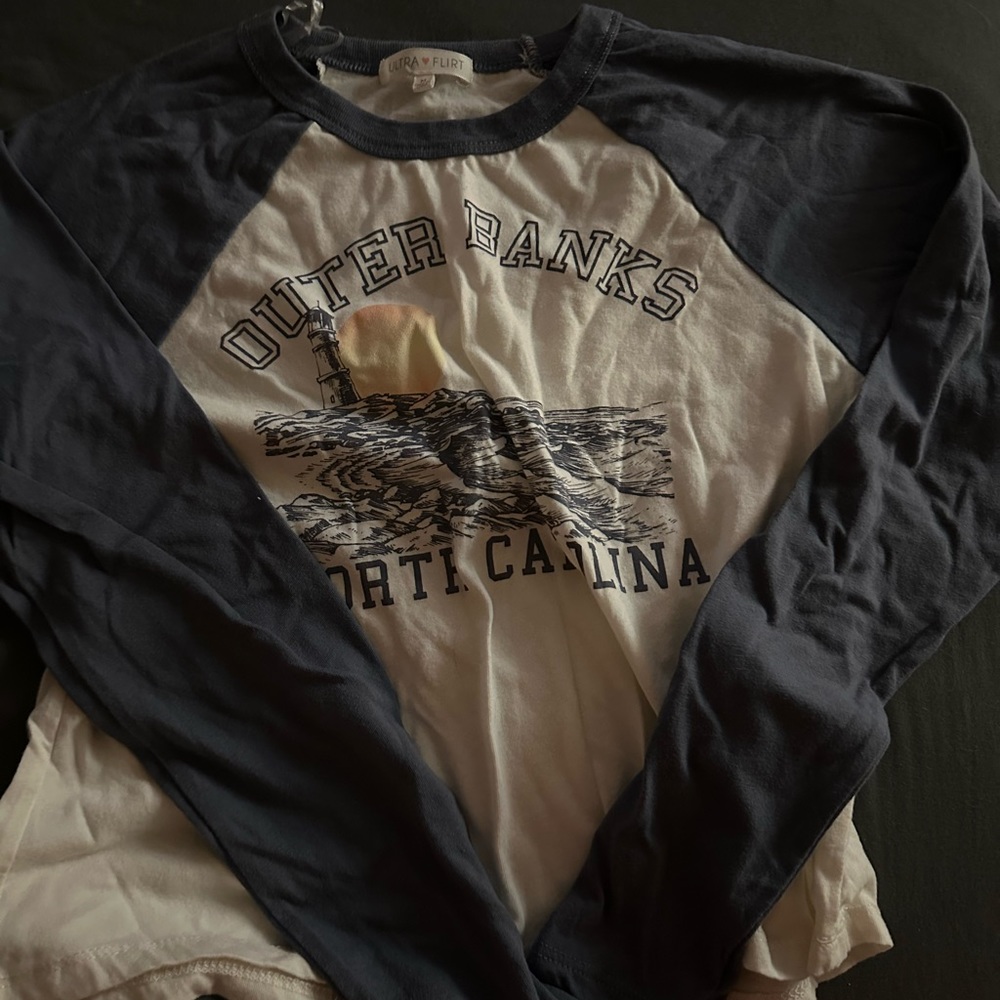 “Outer banks” crop top!
